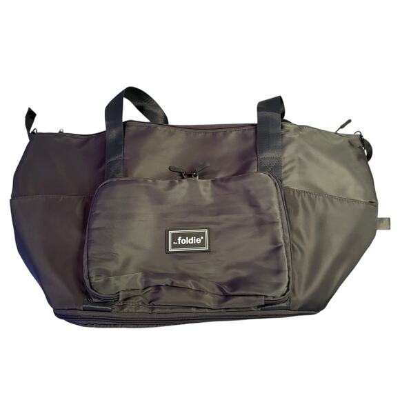 NWT The Foldie Travel Bag Gray - Picture 1 of 8